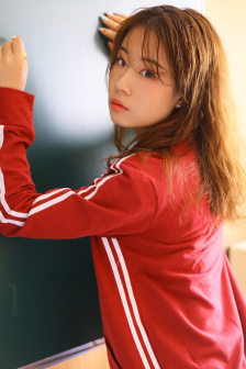 美女拍啪动态gif图片动漫